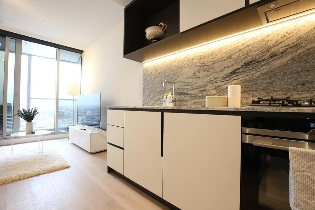 Luxury 2Bedroom2Bathroom Apartment At Mel Cbd Melbourne Bagian luar foto