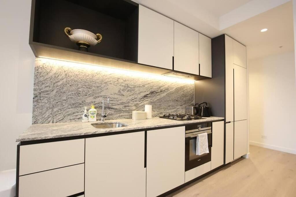 Luxury 2Bedroom2Bathroom Apartment At Mel Cbd Melbourne Bagian luar foto